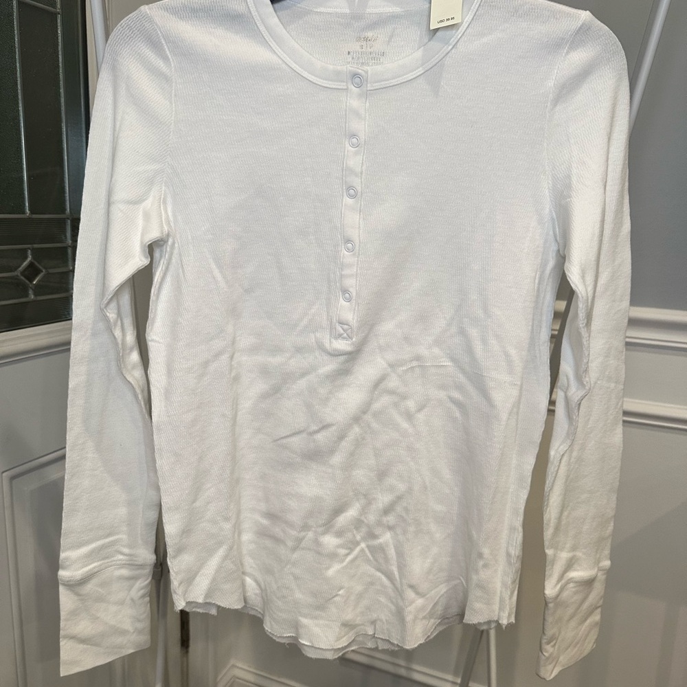 NWT Aerie Feelin Good Knit Snap Long Sleeve Henley